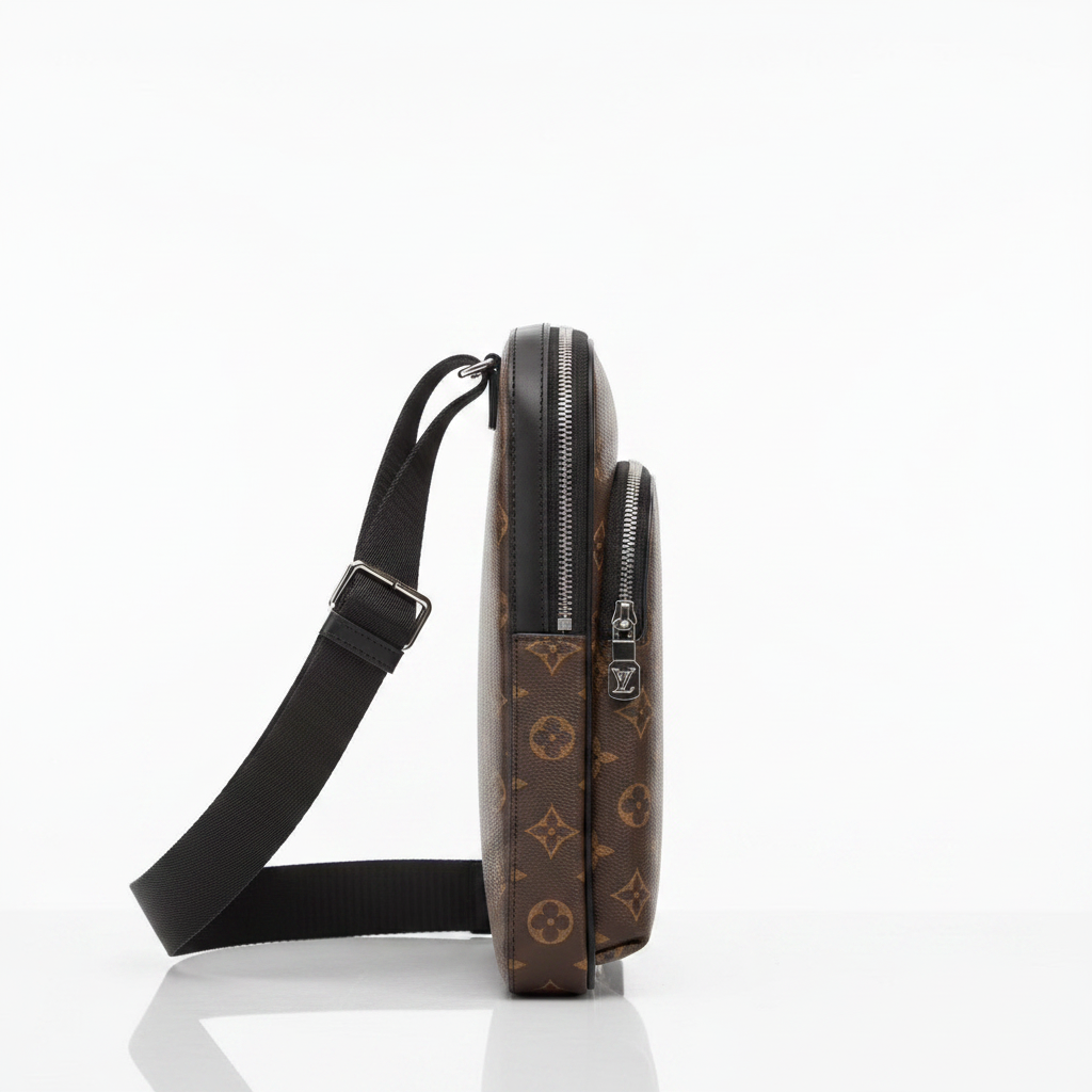 Louis Vuitton bolsa hombre fondo blanco 3