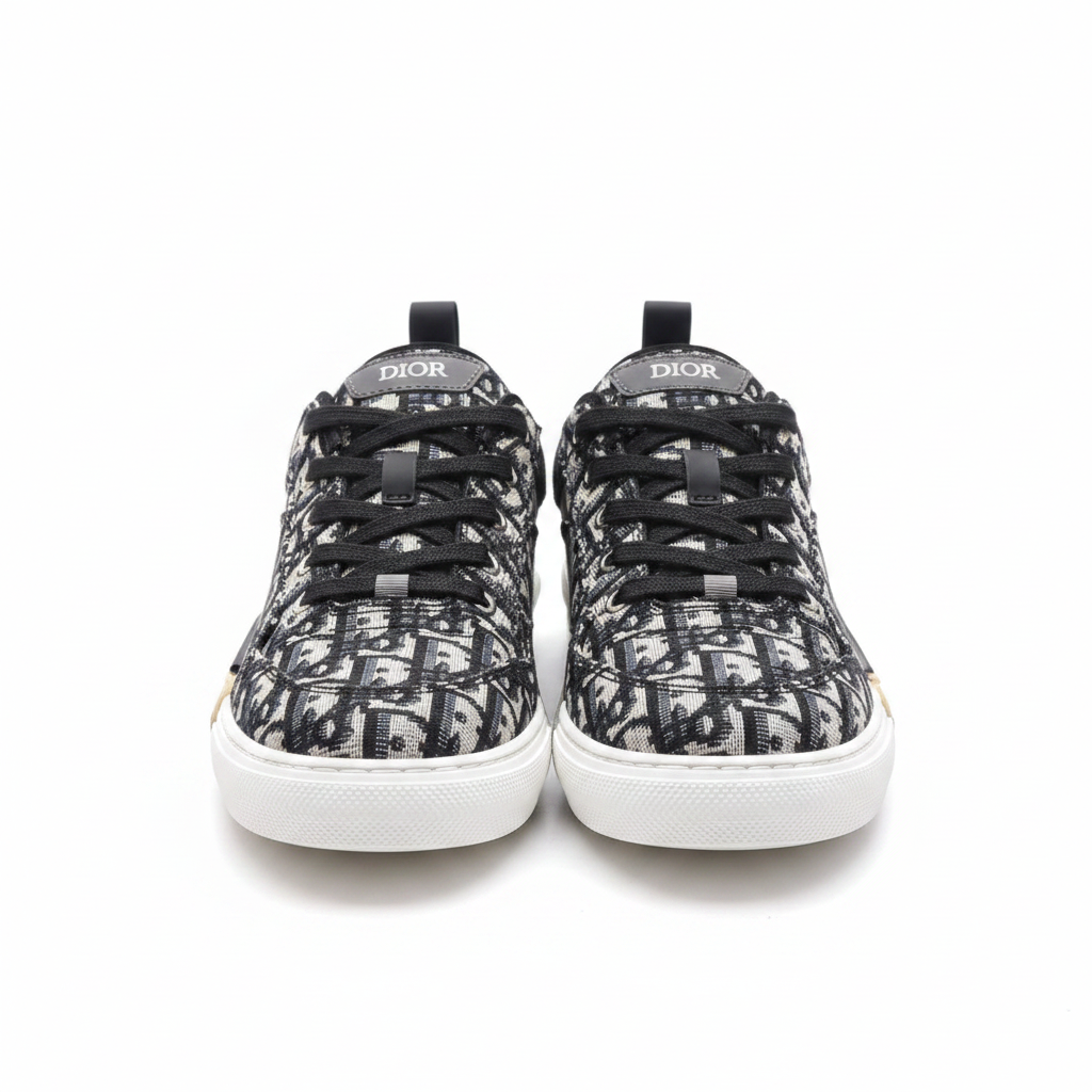 Zapato Dior fondo blanco 1